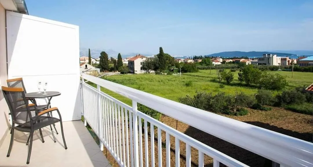 Apartment Plazonic Kastela