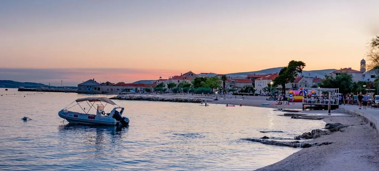 Apartment Plazonic Kastela